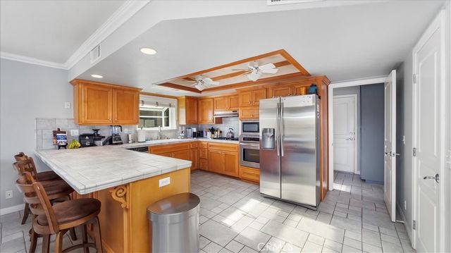 18099 Mariner, Victorville, CA 92395