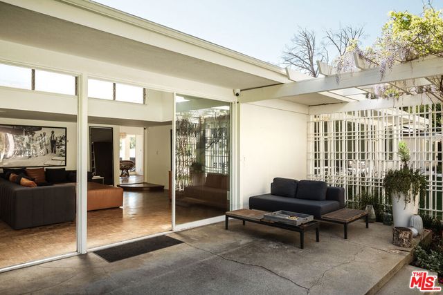 248 N Glenroy Avenue, Los Angeles, CA 90049