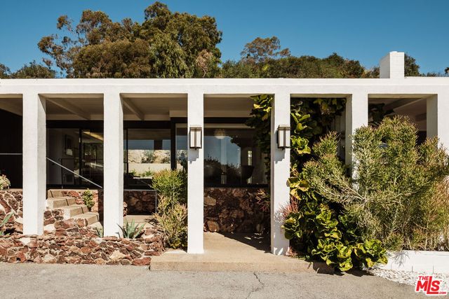 248 N Glenroy Avenue, Los Angeles, CA 90049