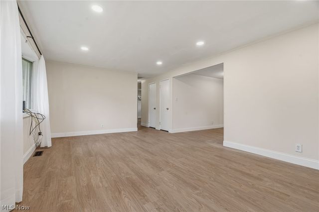 1428 Laurel Drive, Macedonia, OH 44056