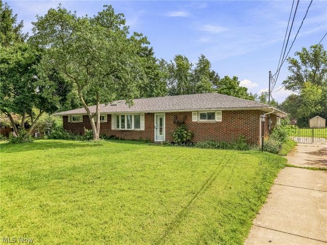 1428 Laurel Drive, Macedonia, OH 44056