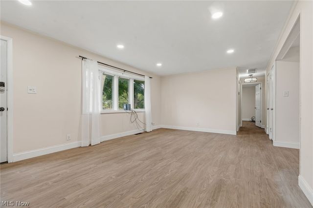 1428 Laurel Drive, Macedonia, OH 44056