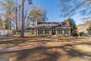 1892 Surrey Trail SE, Conyers, GA 30013