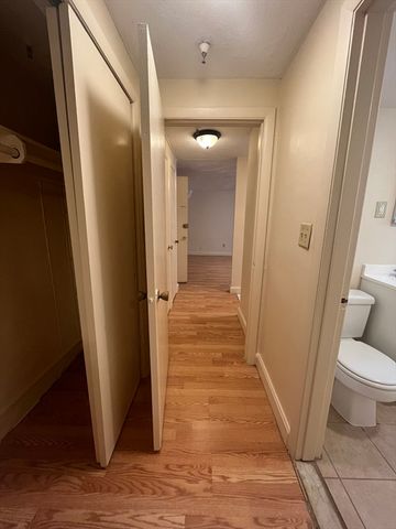 1246 Commonwealth Ave 15, Boston, MA 02134