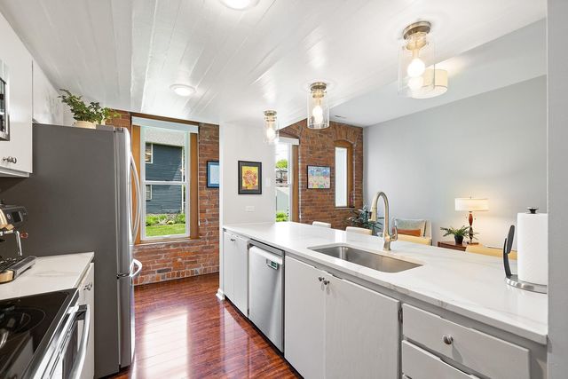 528 Ashland Avenue 2, Saint Paul, MN 55102