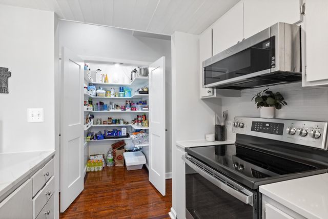 528 Ashland Avenue 2, Saint Paul, MN 55102