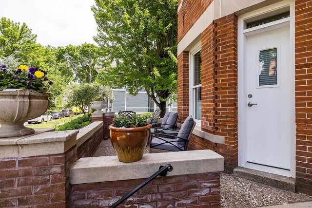 528 Ashland Avenue 2, Saint Paul, MN 55102