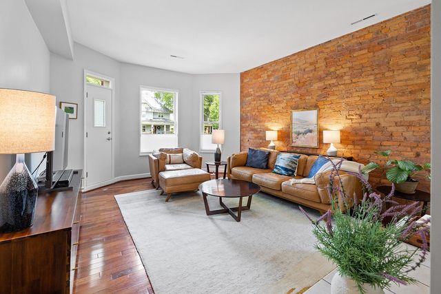 528 Ashland Avenue 2, Saint Paul, MN 55102