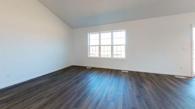 549 Autumn Drive, Walworth, WI 53184