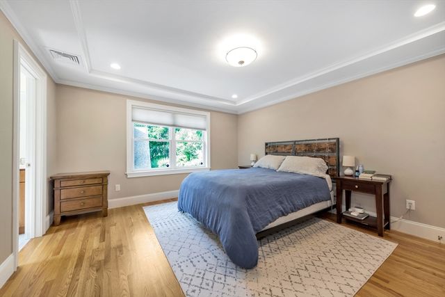 68 Woburn Street 68, Lexington, MA 02420