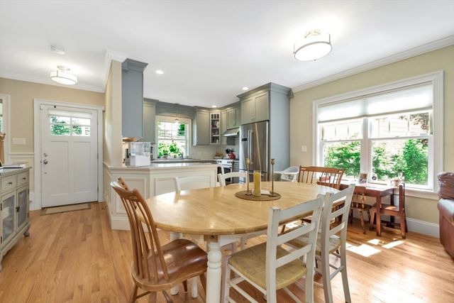 68 Woburn Street 68, Lexington, MA 02420