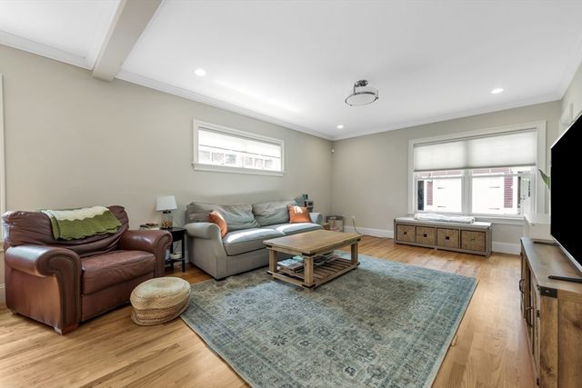 68 Woburn Street 68, Lexington, MA 02420