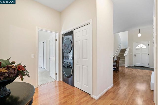443 College Ave, Palo Alto, CA 94306