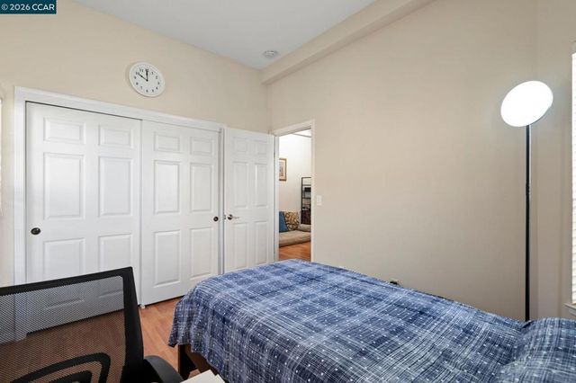 443 College Ave, Palo Alto, CA 94306