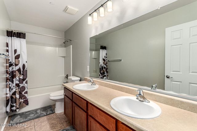 17834 S Deer Lodge Court, Sahuarita, AZ 85629