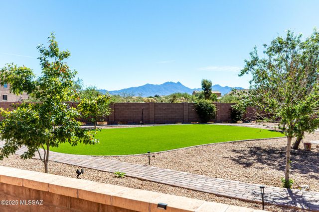 17834 S Deer Lodge Court, Sahuarita, AZ 85629
