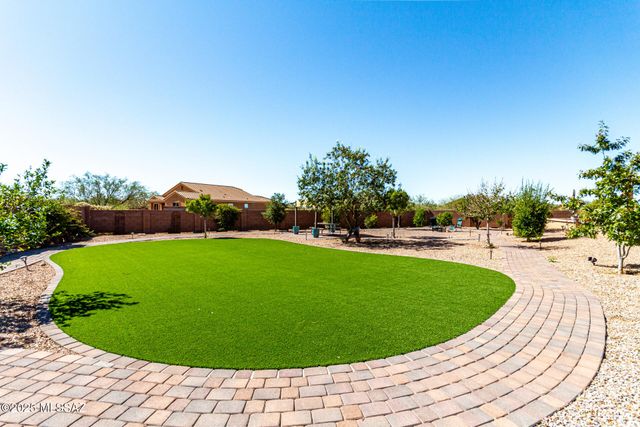 17834 S Deer Lodge Court, Sahuarita, AZ 85629