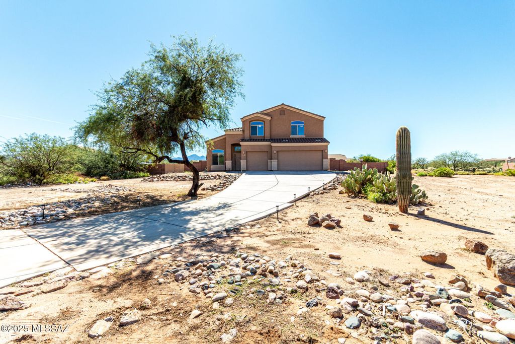 17834 S Deer Lodge Court, Sahuarita, AZ 85629
