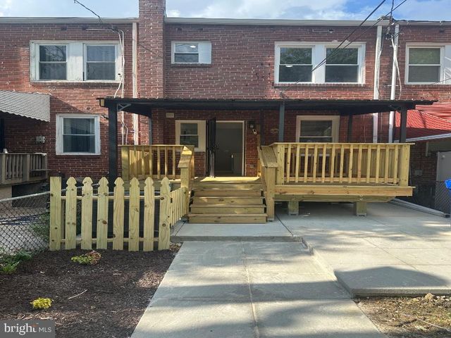 2507 RIGGS AVE, Baltimore, MD 21216