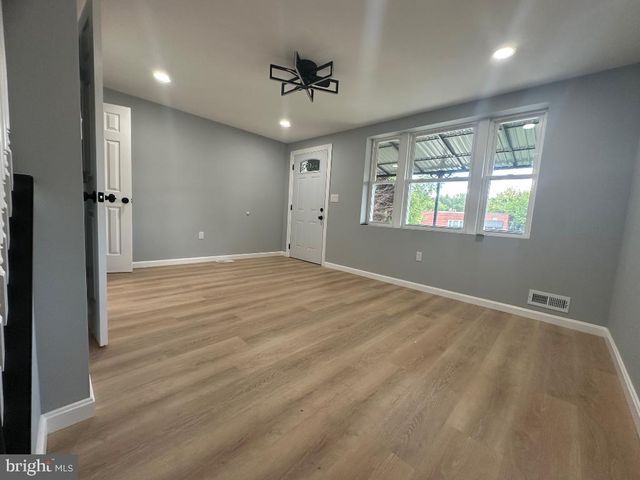 2507 RIGGS AVE, Baltimore, MD 21216