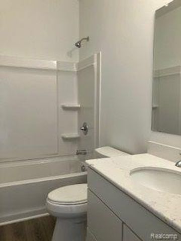 6190 Parker Drive, Linden, MI 48451