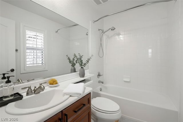 7495 SUN SUMMIT CT Court, Las Vegas, NV 89178