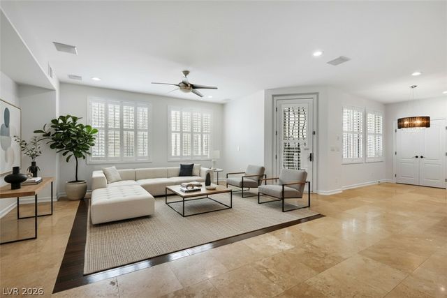 7495 SUN SUMMIT CT Court, Las Vegas, NV 89178