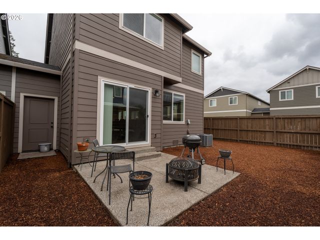 3822 Se WILLAMETTE Ave, Hillsboro, OR 97123