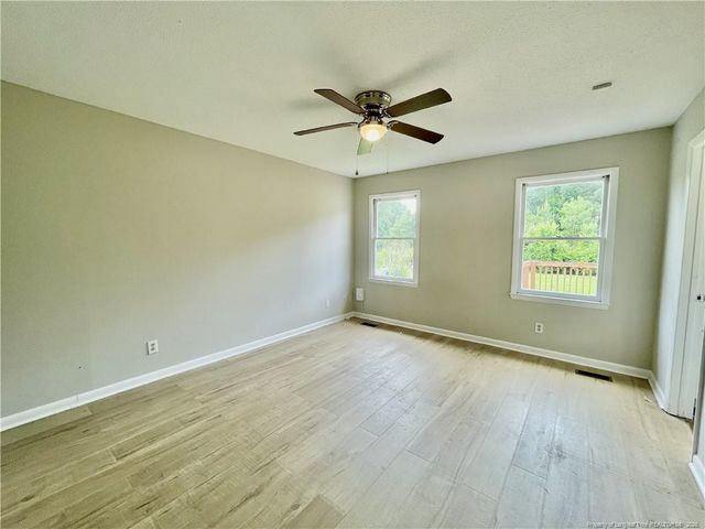 6732 Vaughn Road, Fayetteville, NC 28304