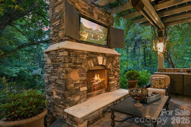 1656 Brawley School Road, Mooresville, NC 28117