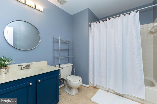 6751 JENNY LEIGH CT, Centreville, VA 20121