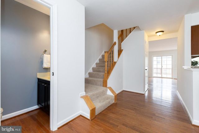 6751 JENNY LEIGH CT, Centreville, VA 20121