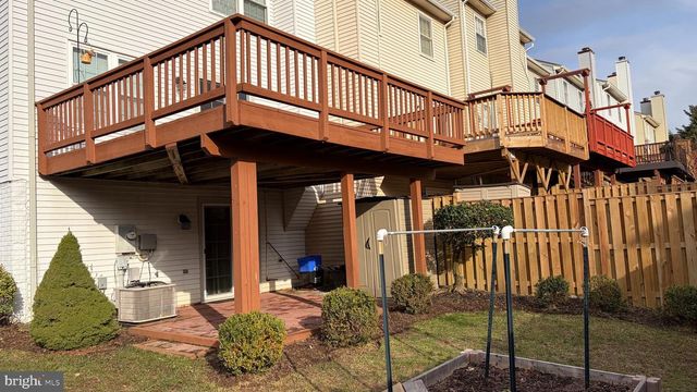 6751 JENNY LEIGH CT, Centreville, VA 20121