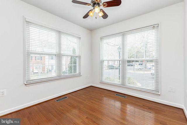 6751 JENNY LEIGH CT, Centreville, VA 20121