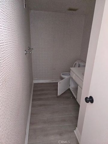 5950 Imperial, South Gate, CA 90280