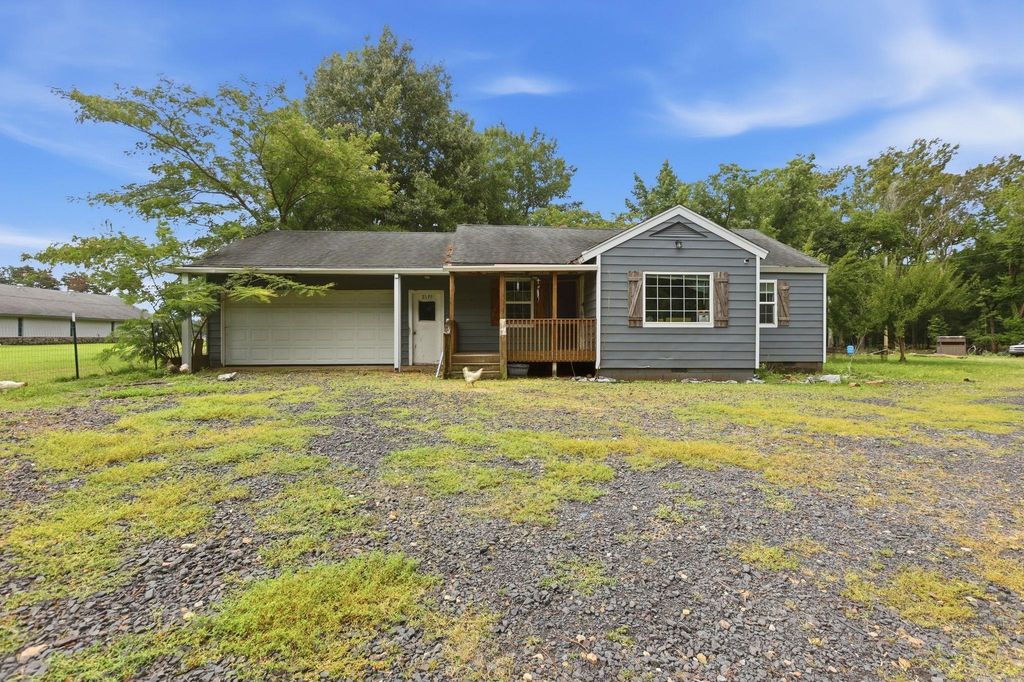 2195 Hwy 294, Lonoke, AR 72086