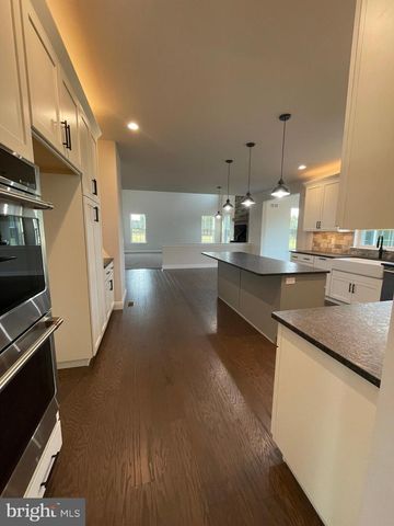 73 RUTH AVE, Phoenixville, PA 19460