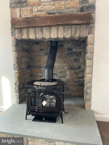 73 RUTH AVE, Phoenixville, PA 19460