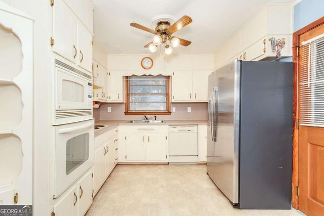 4424 Locksley Road, Tucker, GA 30084