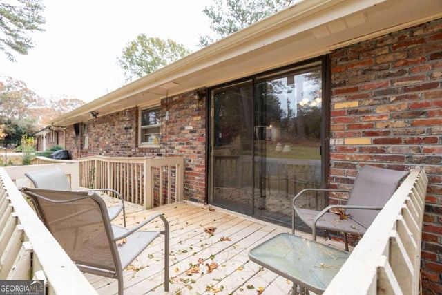 4424 Locksley Road, Tucker, GA 30084