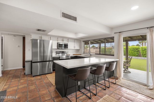 2523 W ONZA Avenue, Mesa, AZ 85202