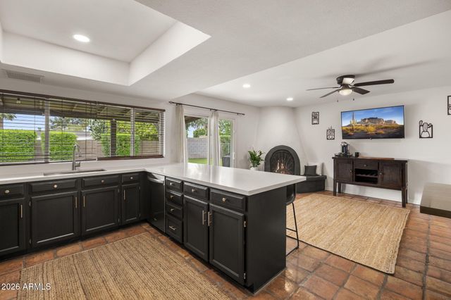 2523 W ONZA Avenue, Mesa, AZ 85202