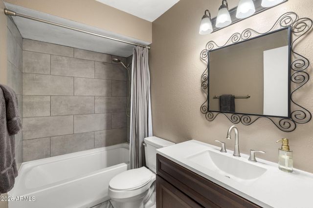 2523 W ONZA Avenue, Mesa, AZ 85202