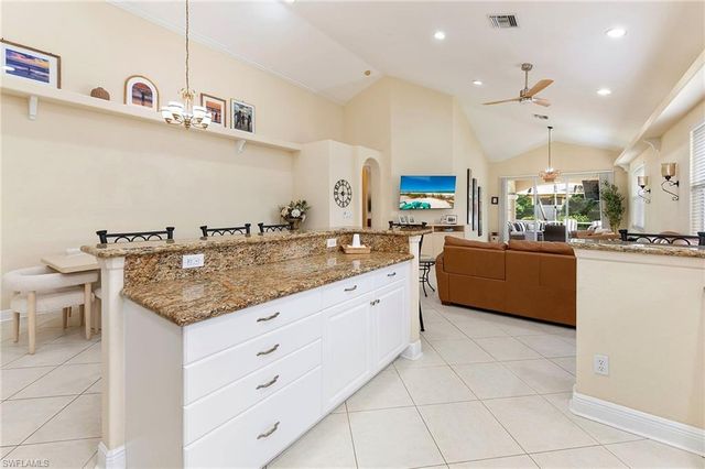 651 106th AVE N, Naples, FL 34108