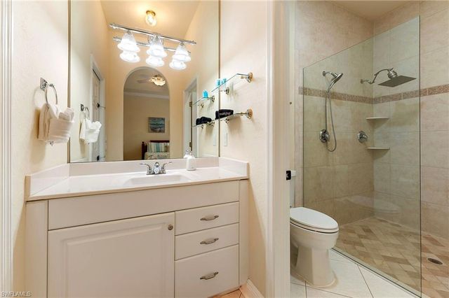 651 106th AVE N, Naples, FL 34108