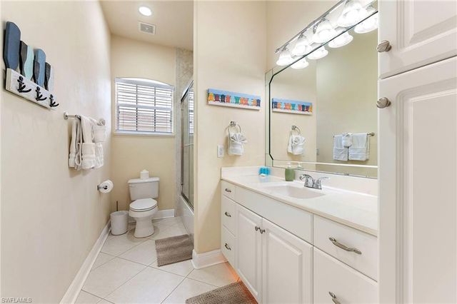 651 106th AVE N, Naples, FL 34108