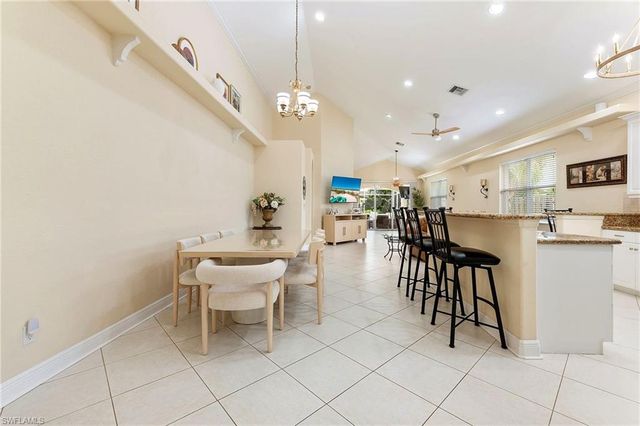 651 106th AVE N, Naples, FL 34108