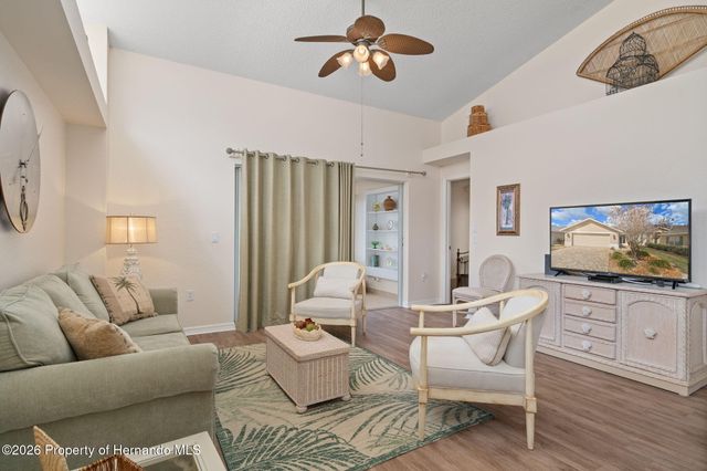 9411 Burnam Drive, Weeki Wachee, FL 34613