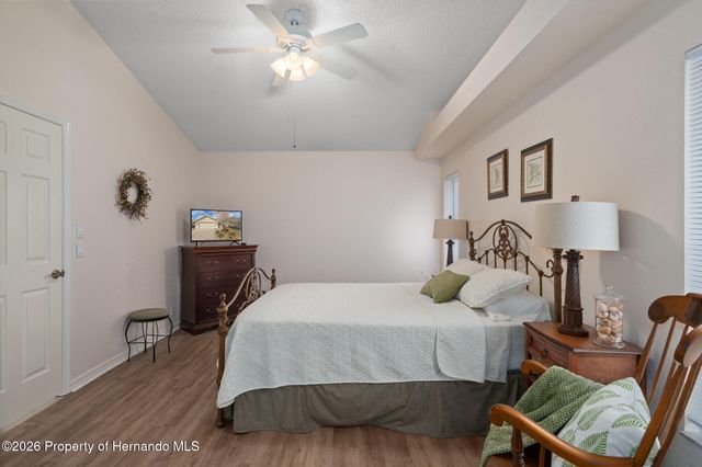 9411 Burnam Drive, Weeki Wachee, FL 34613