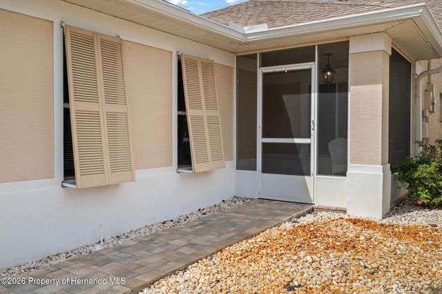 9411 Burnam Drive, Weeki Wachee, FL 34613